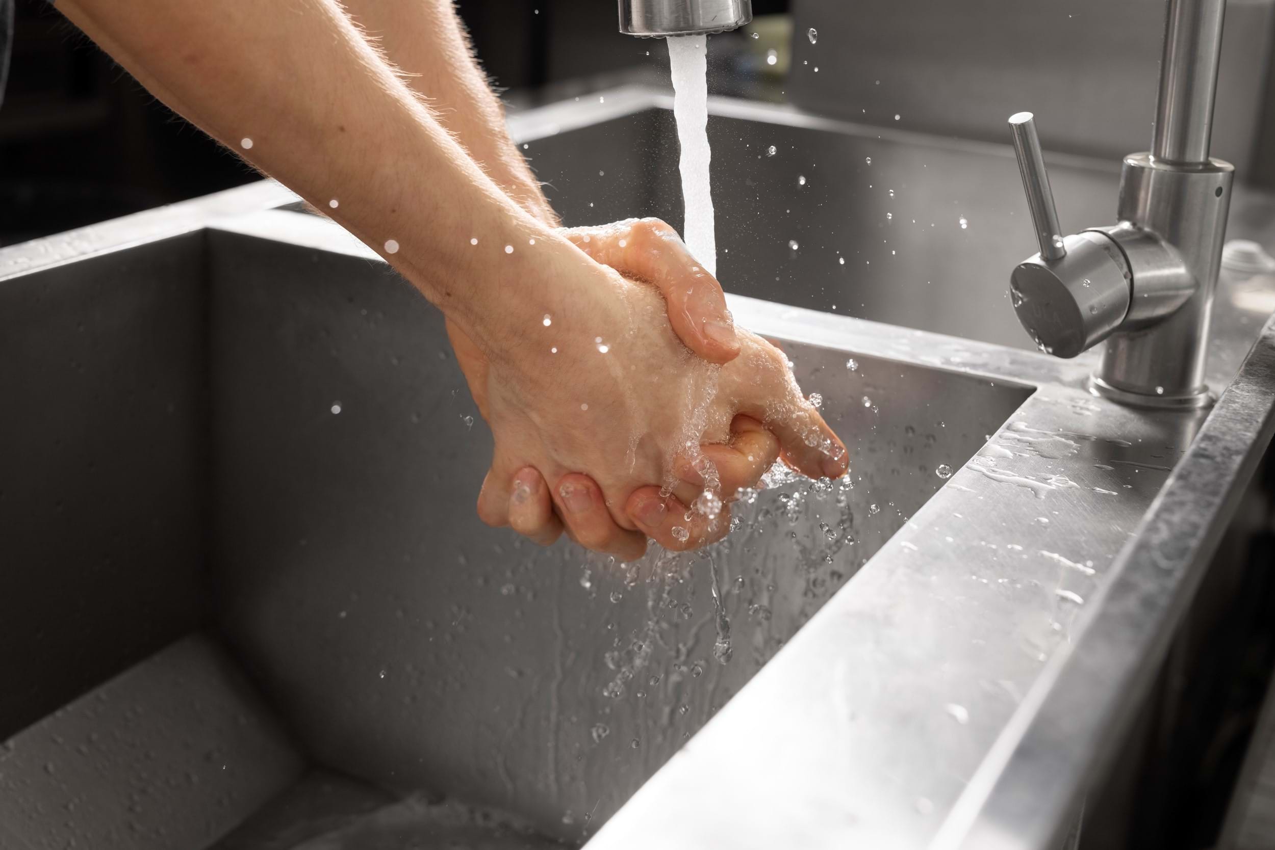 Close Up Hygienic Hand Washing (1)